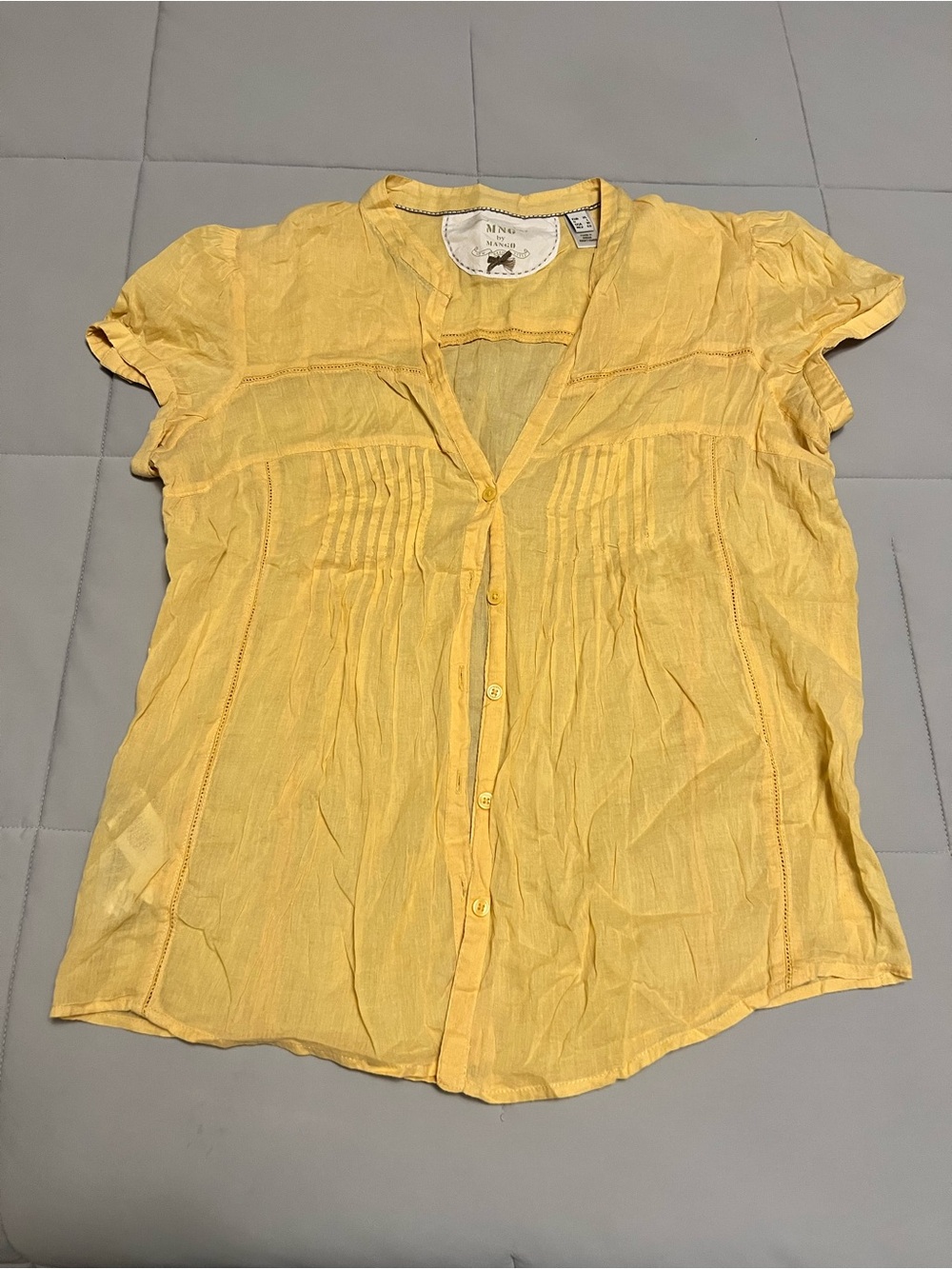 Vintage MNG by Mango Yellow
Cotton Button Up Blouse Top
Size L / 10